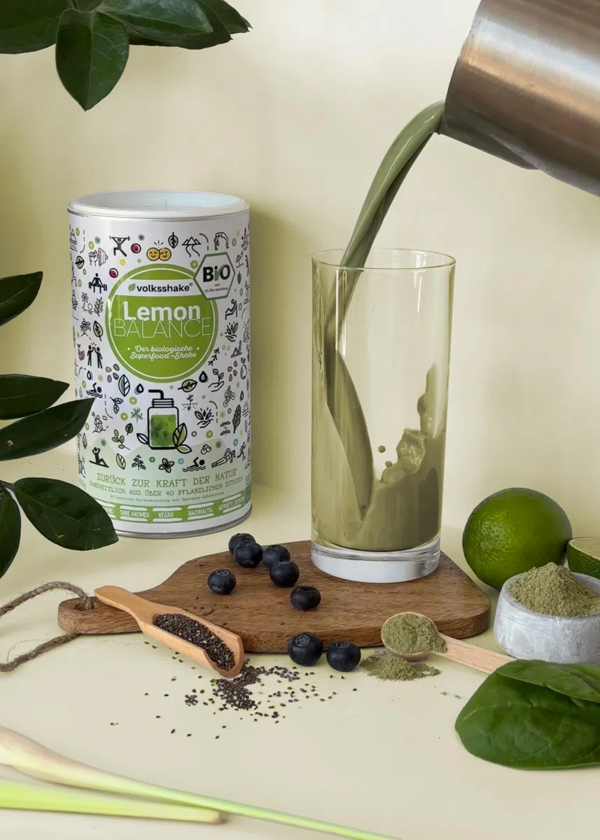 BIO Lemon Balance | Smoothiepulver | 400g | DE-ÖKO-006 | Über 40 Pflanzen wie Weizengras, Zitronengras, Gerstengras | Premiumqualität vom Bodensee | Made in Germany