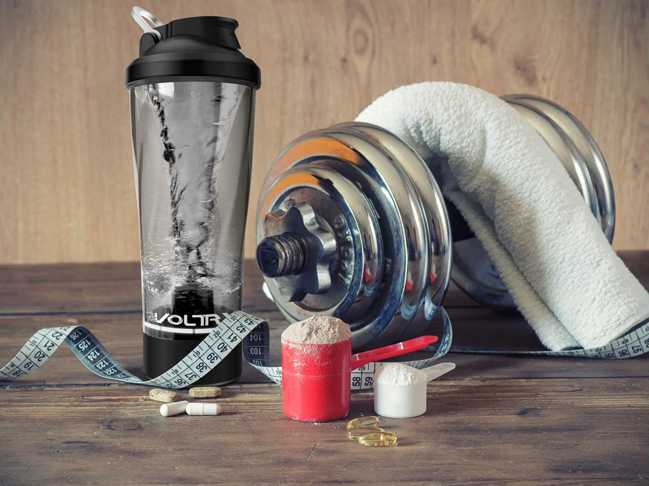 VOLTRX Premium Elektrischer Protein-Shaker, hergestellt aus Tritan – BPA-frei – Vortex Tragbarer Mixerbecher/USB-aufladbarer Shakerbecher für Protein-Shakes beim Training, Fitness und Sport 24 oz