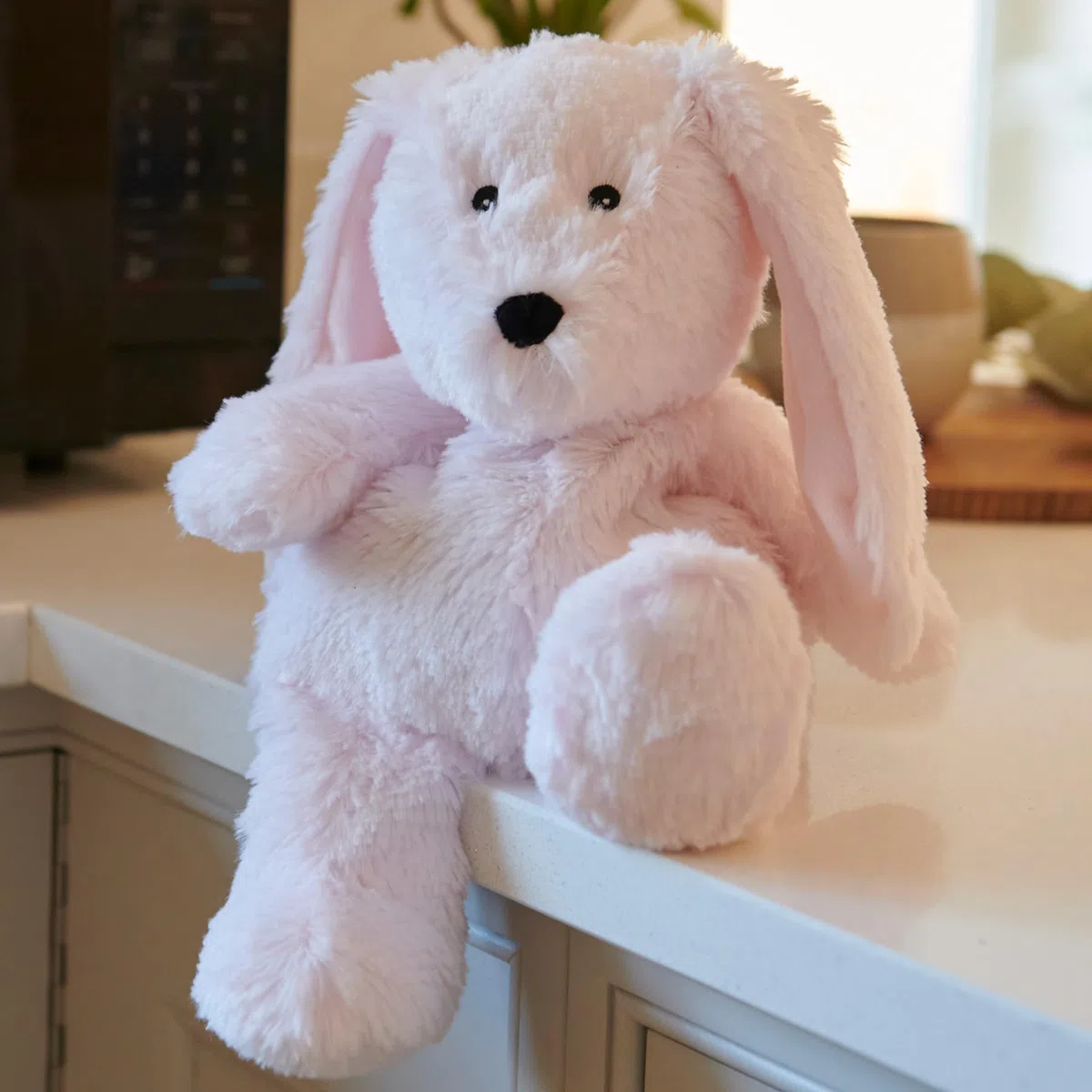 Warmies Plüsch Pinker Hase Mikrowellen-Wärmekissen, mit französischem Lavendelduft, beschwertes Plüschtier, heißes oder kaltes Spielzeug-Wärmekissen zur Entspannung und warmen Linderung