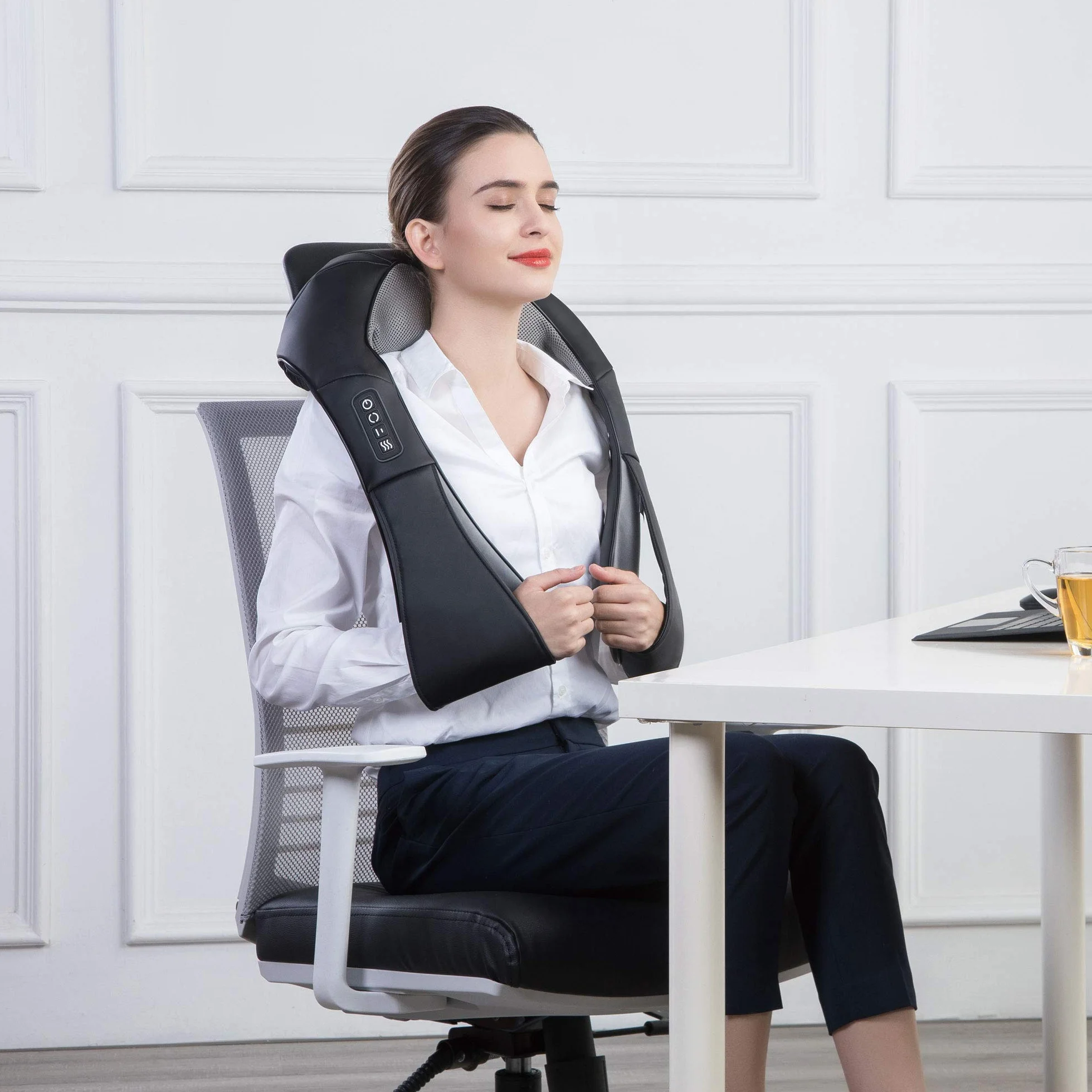 Snailax Schulter Nacken Rücken Massagegerät, Shiatsu Nackenmassagegerät mit Wärme, Rückenmassagegerät,Elektrisch 4D-Rotation Massagegerät zu Hause Büro, Geschenke für Männer, Frauen